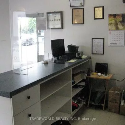 8633, Weston, East Woodbridge, Vaughan