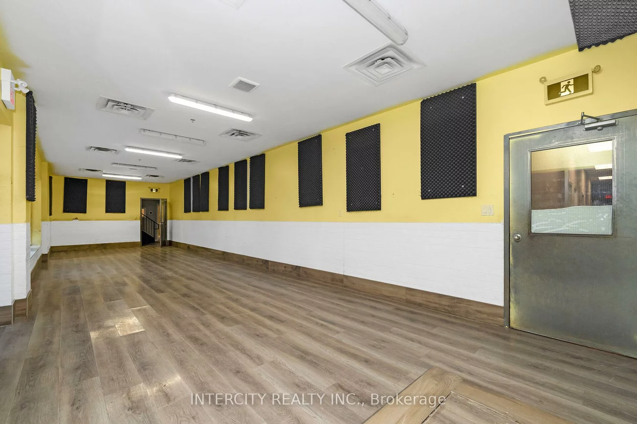 7611, Pine Valley, Pine Valley Business Park, Vaughan