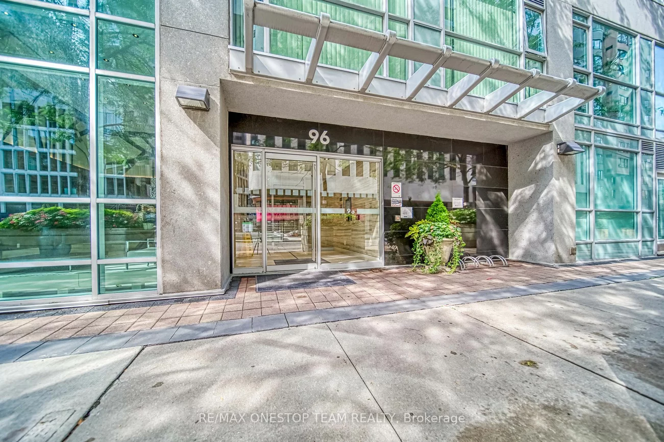 96 St Patrick St, Toronto