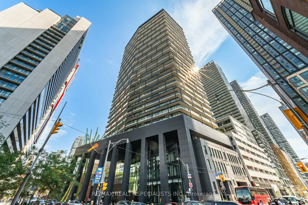 125 Peter St, Toronto