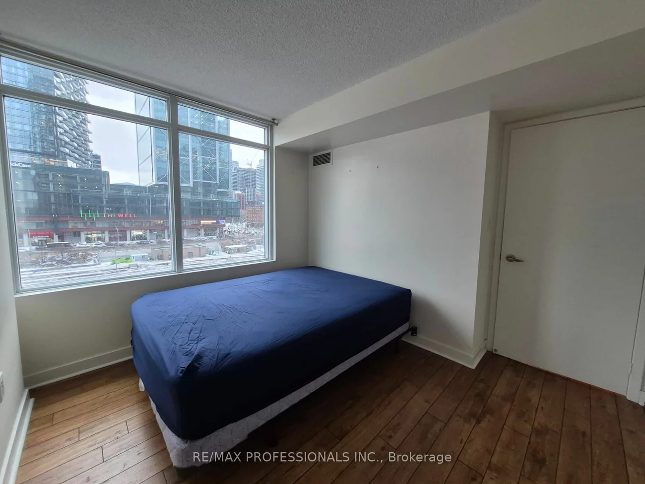 25 Telegram Mews, Toronto