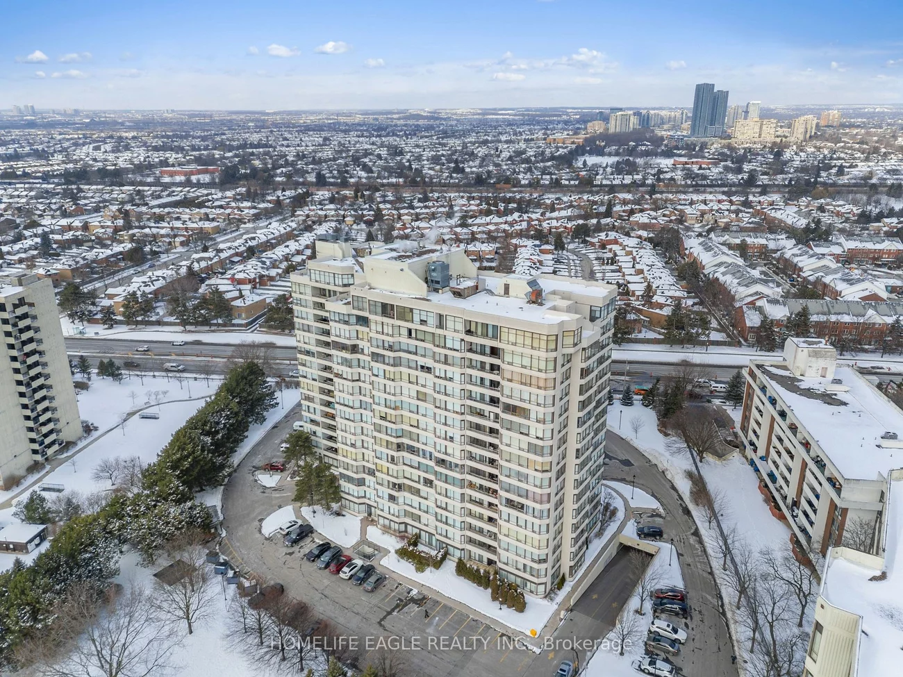 1131 Steeles Ave W, Toronto