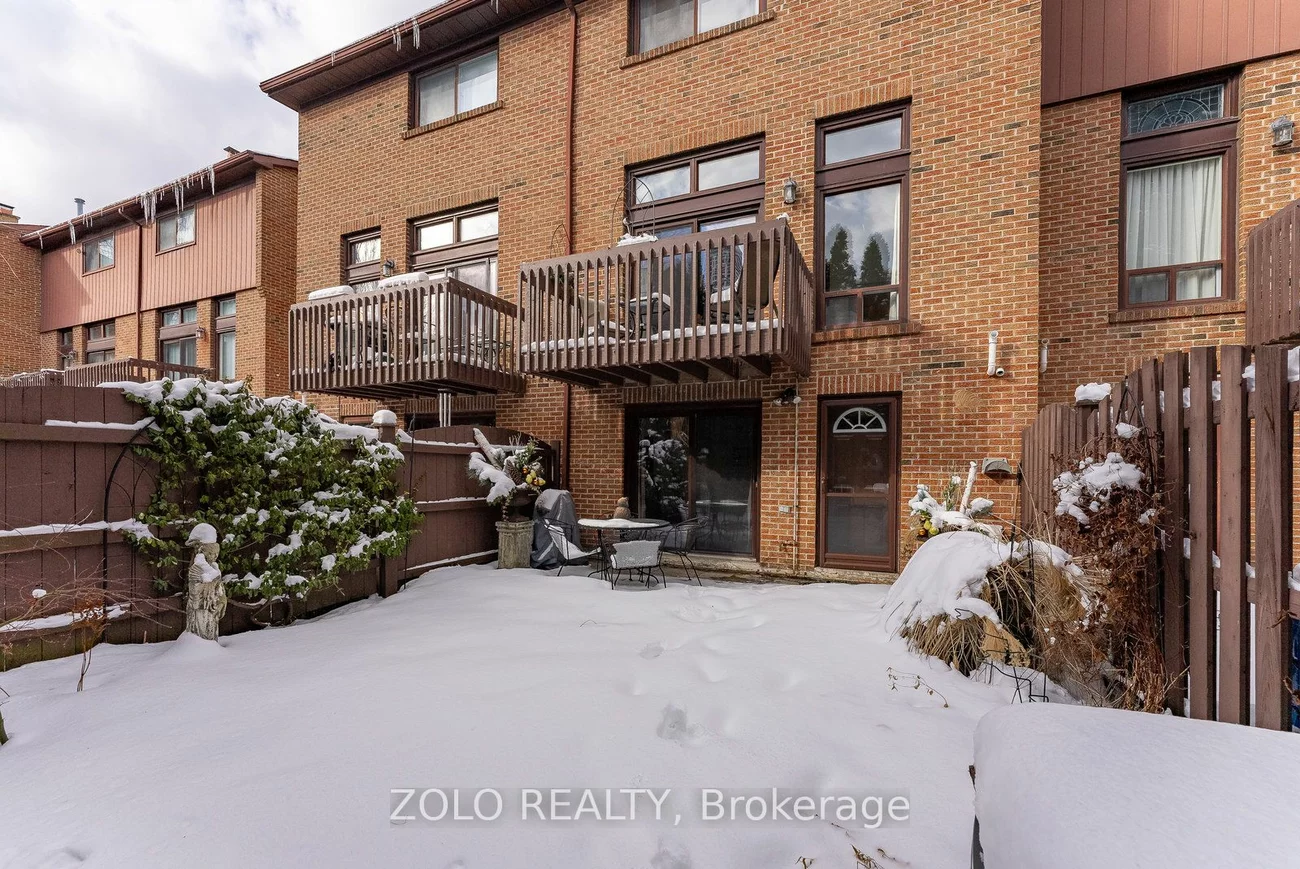 19 Wagon Trail Way, Toronto