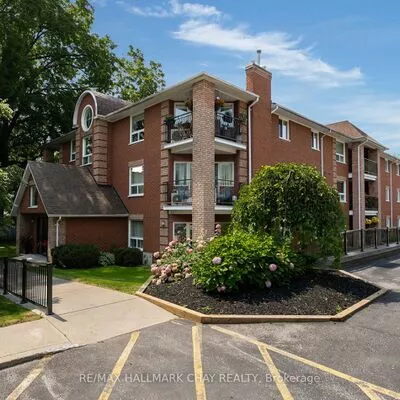 condos, sale, Condo Apt, 131 Clapperton St, Wellington, Barrie 
 131 Clapperton St, Wellington, Barrie