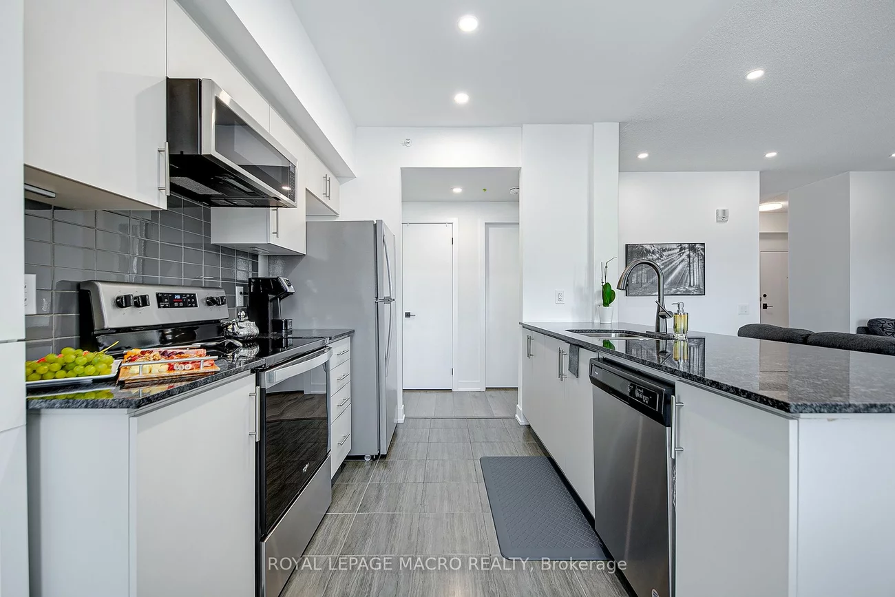 8 Culinary Lane, Barrie