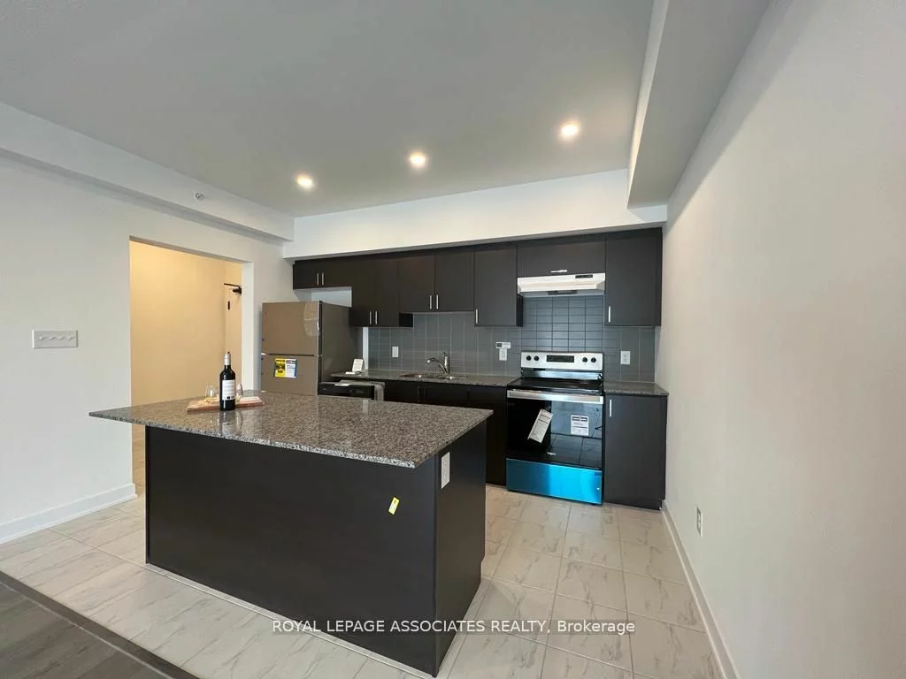 8 Culinary Lane, Barrie