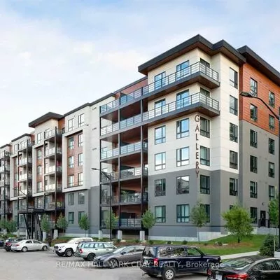 condos, lease, Comm Element Condo, 304 Essa Rd, 400 West, Barrie 
 304 Essa Rd, 400 West, Barrie