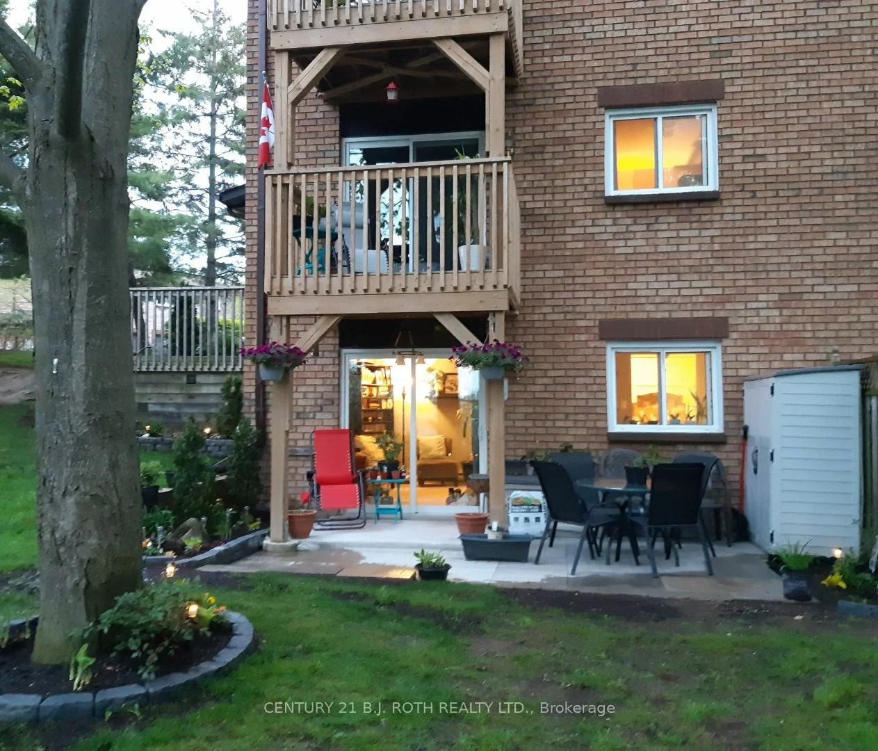 30 Loggers Run, Barrie