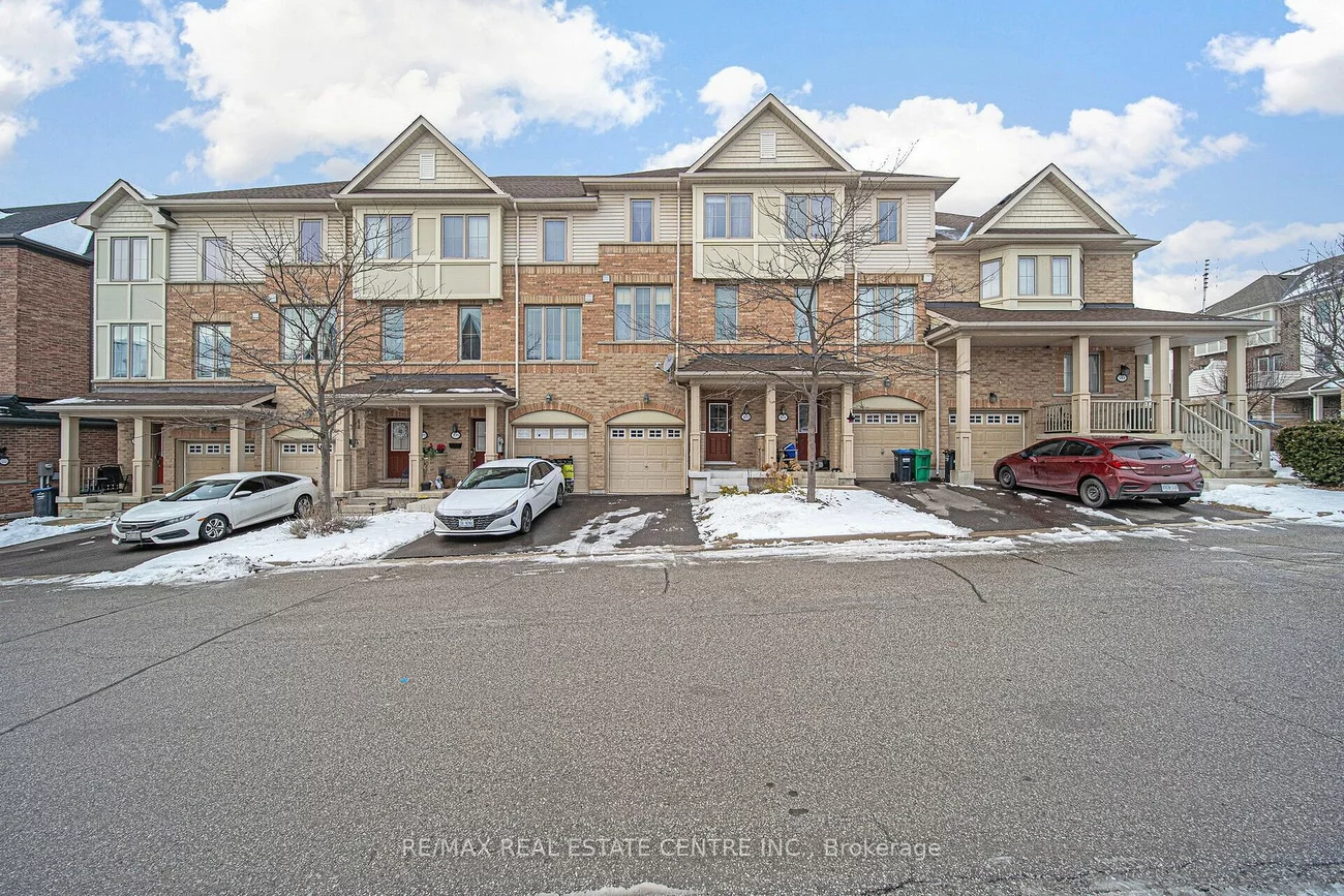 103 Cedar Lake Cres, Brampton