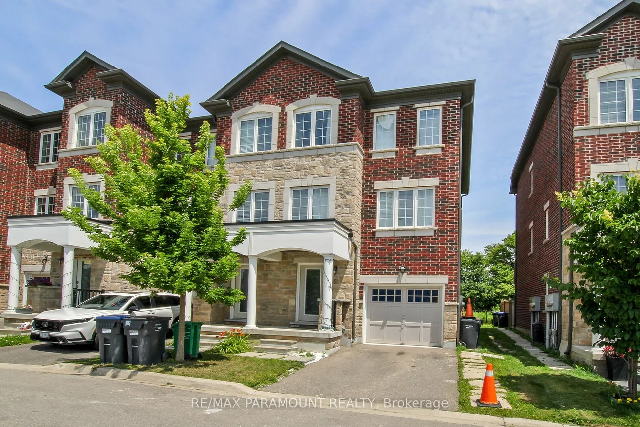 15 Autumnwood Ave W, Brampton