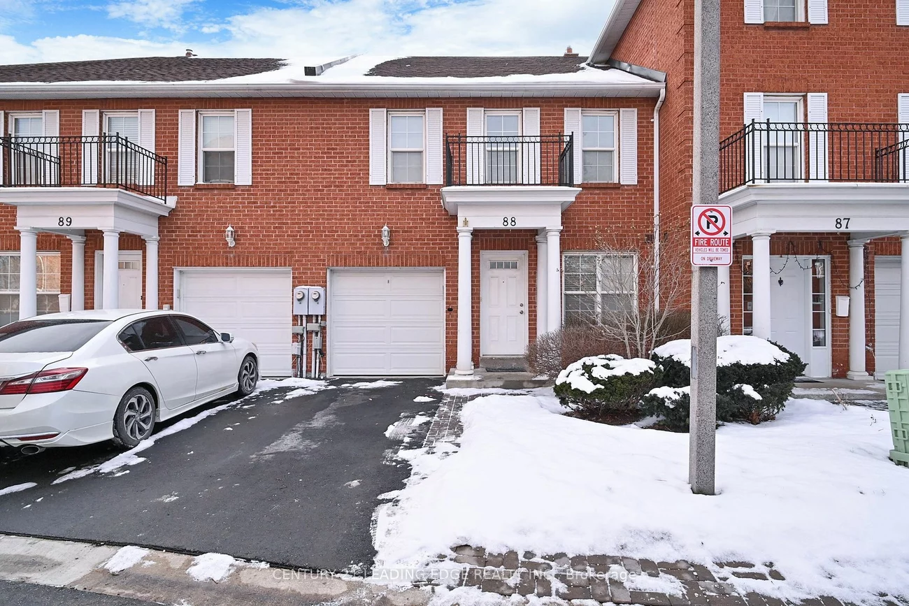 88 STORNWOOD Crt, Brampton