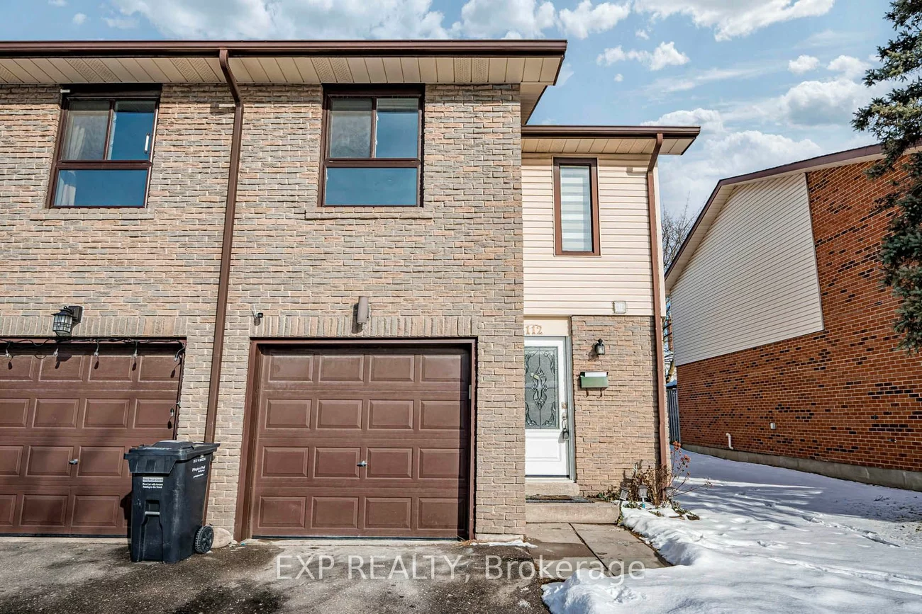 112 Collins Cres, Brampton