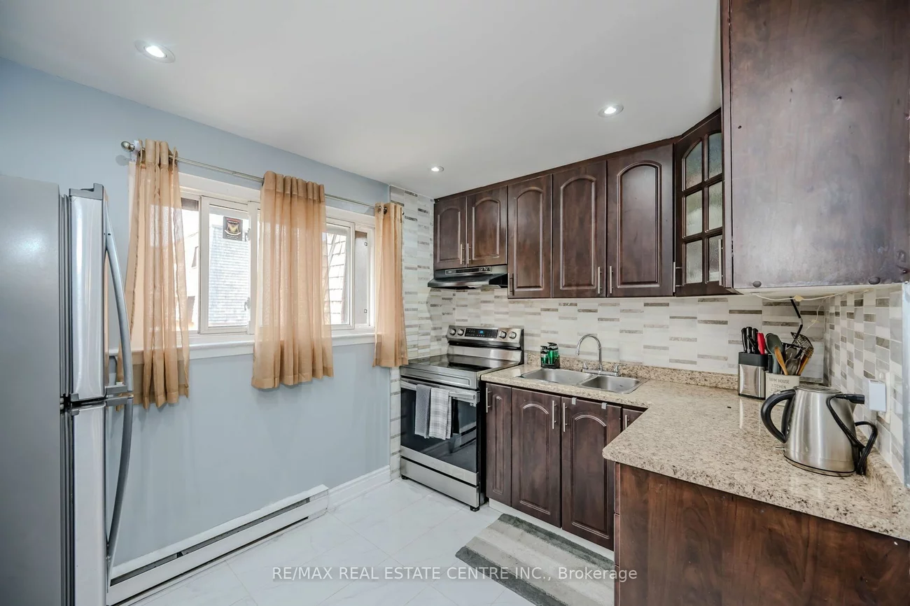 35 Briar Path, Brampton