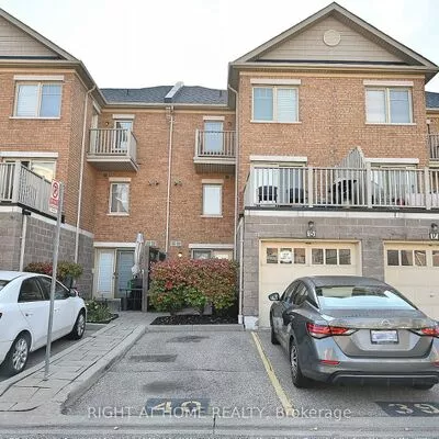 condos, sale, Condo Townhouse, 3985 Eglinton Ave W, Churchill Meadows, Mississauga 
 3985 Eglinton Ave W, Churchill Meadows, Mississauga