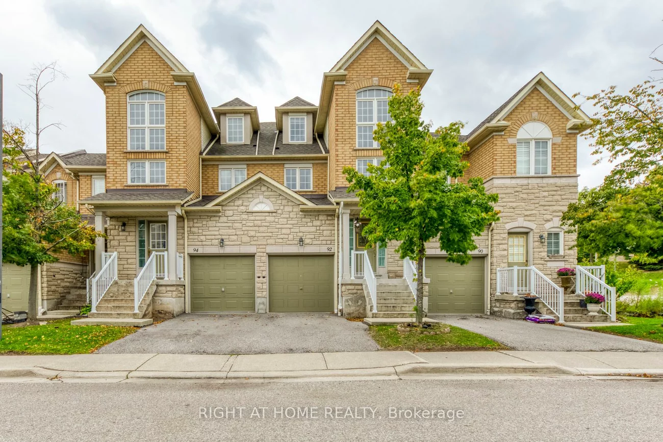 5260 Mcfarren Blvd, Mississauga