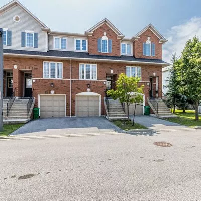 condos, sale, Condo Townhouse, 4950 Albina Way, Hurontario, Mississauga 
 4950 Albina Way, Hurontario, Mississauga