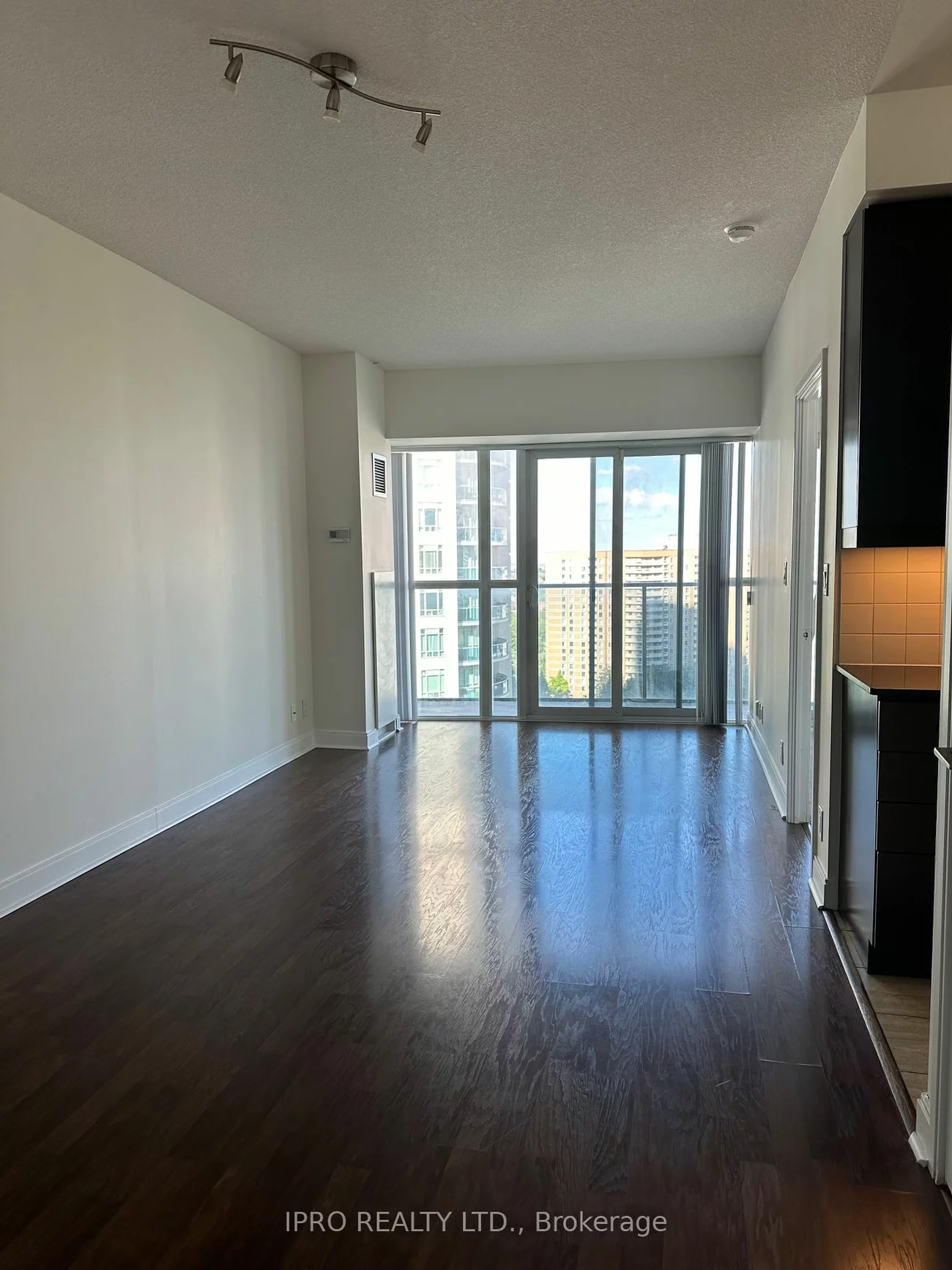 60 Absolute Ave, Mississauga