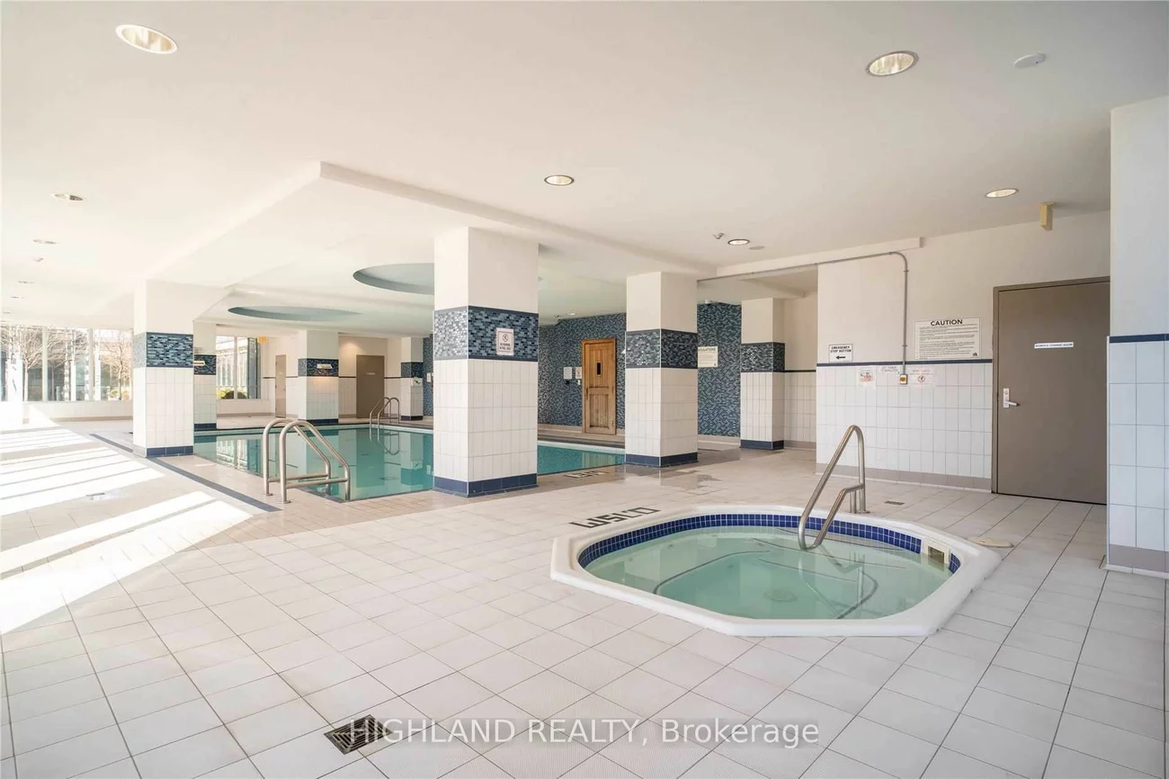 4070 Confederation Pkwy, Mississauga