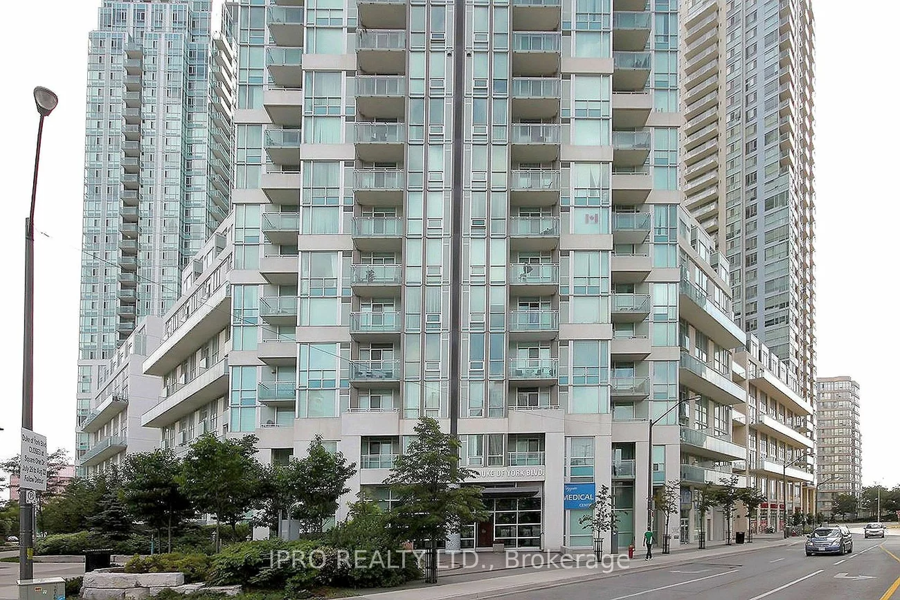 3939 Duke Of York Blvd, Mississauga