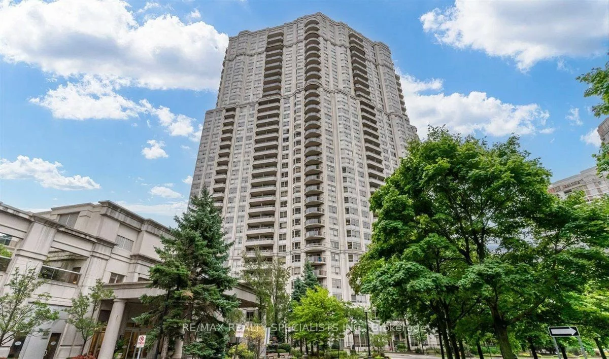 25 Kingsbridge Garden Circ, Mississauga