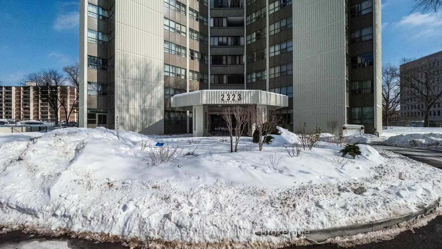 2323 Confederation Pkwy, Mississauga