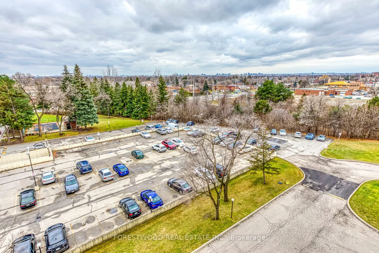 3555 DERRY Rd E, Mississauga