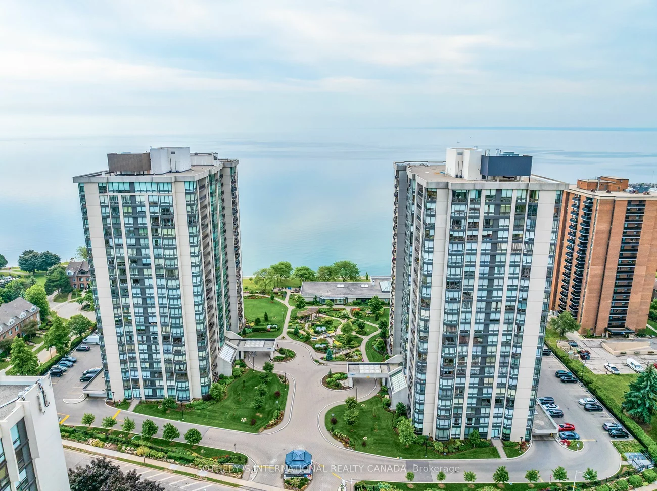 2170 Marine Dr, Oakville