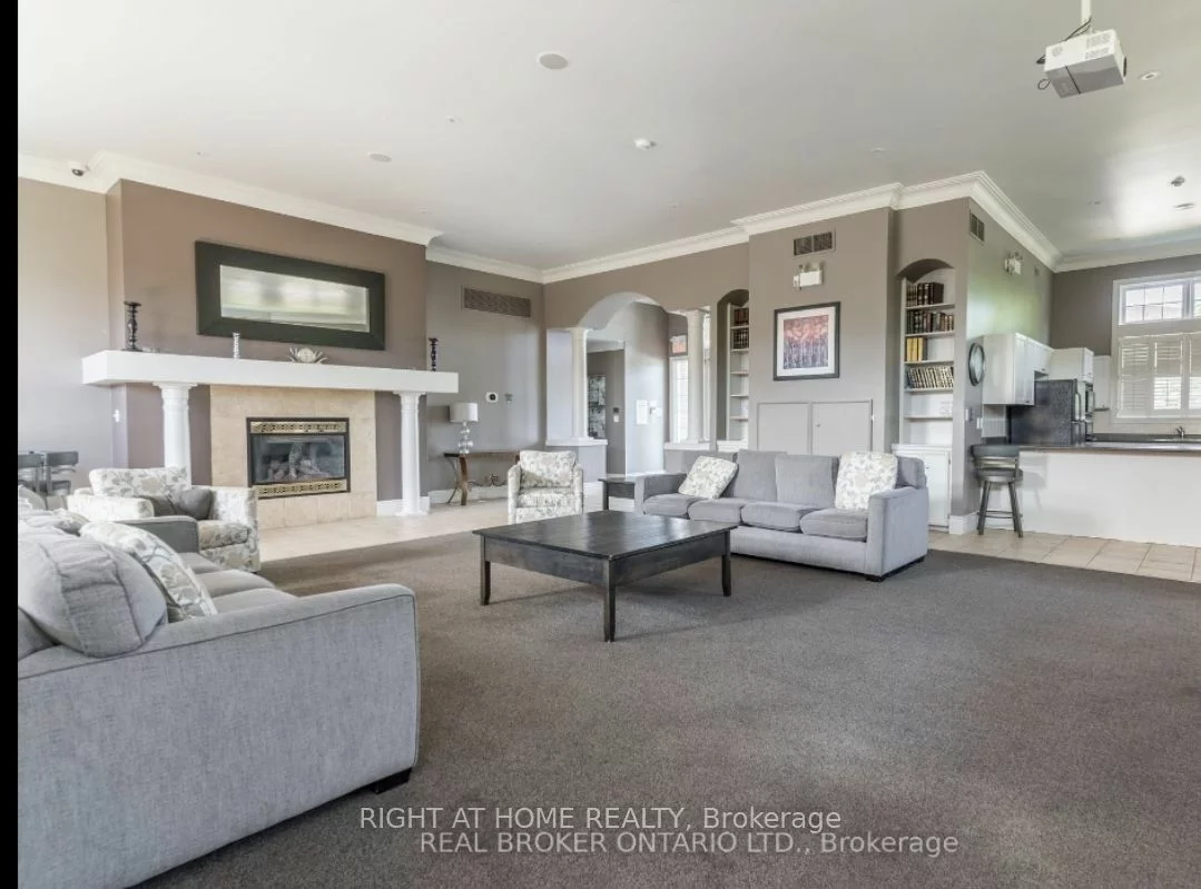 1480 Bishops Gate, Oakville