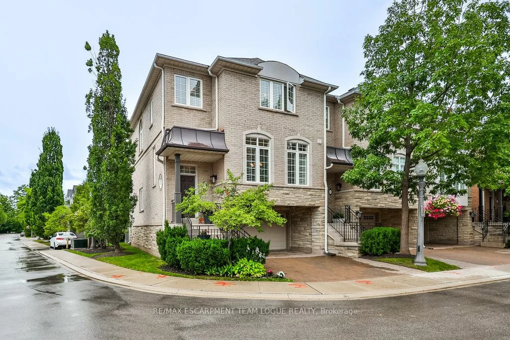 1267 DORVAL Dr, Oakville