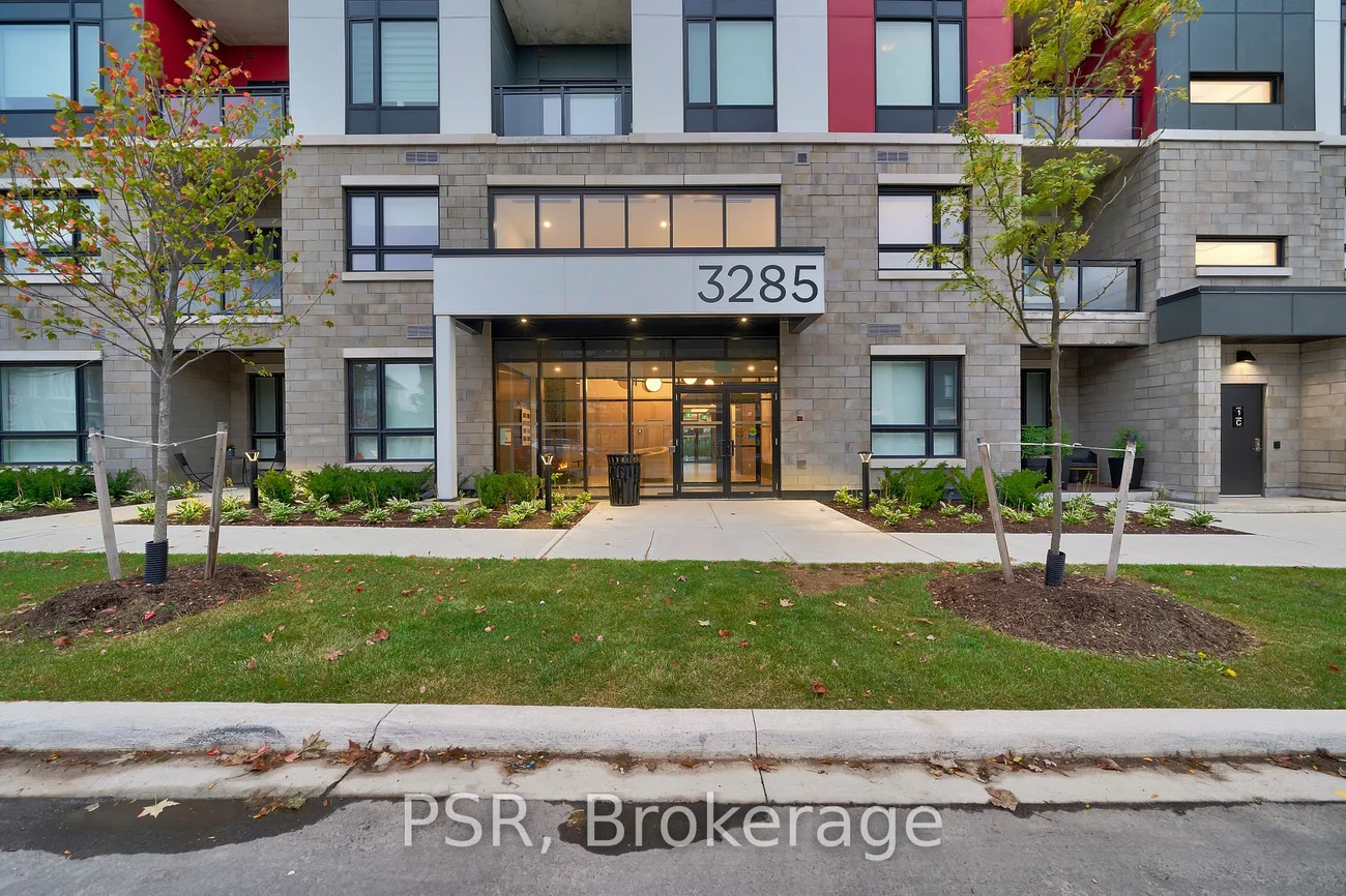 3285 Carding Mill Tr, Oakville