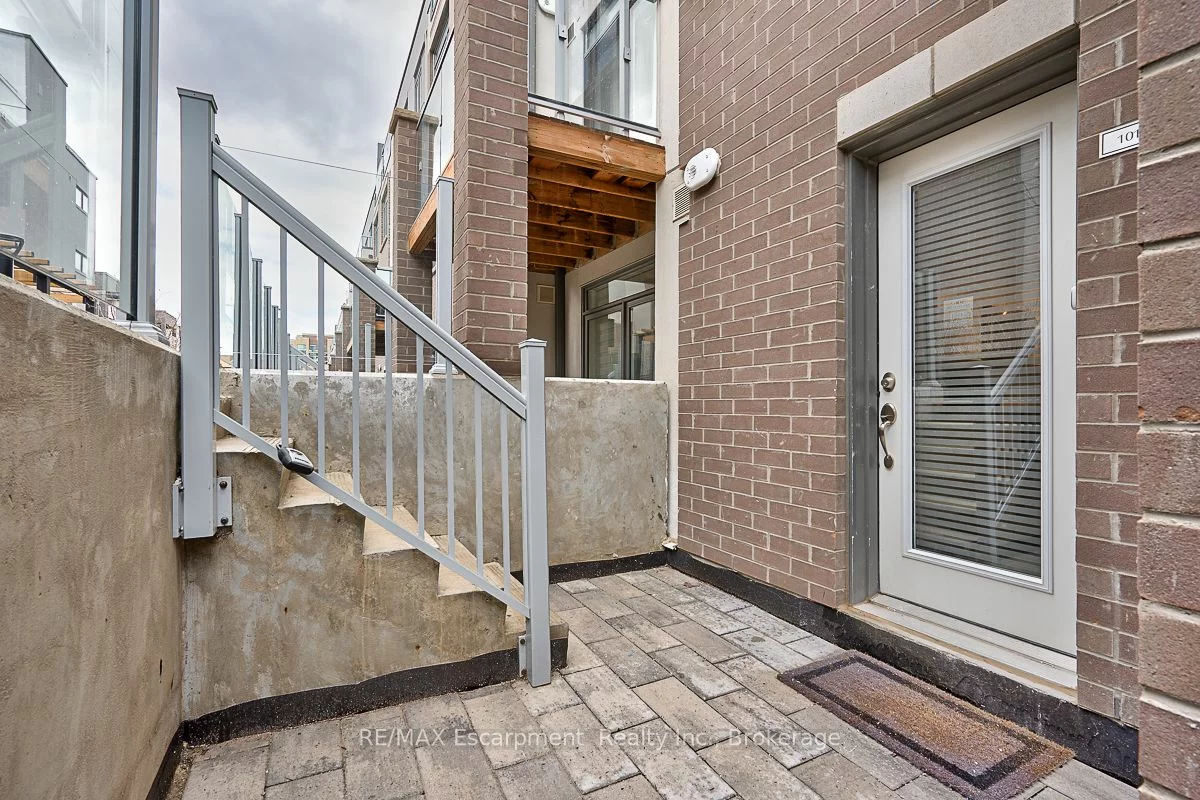 3058 Sixth Line, Oakville