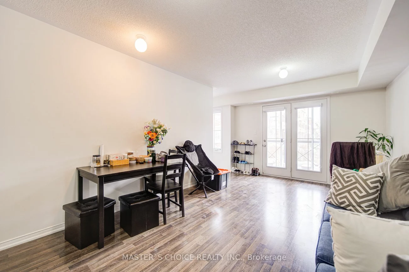 2500 Post Rd, Oakville