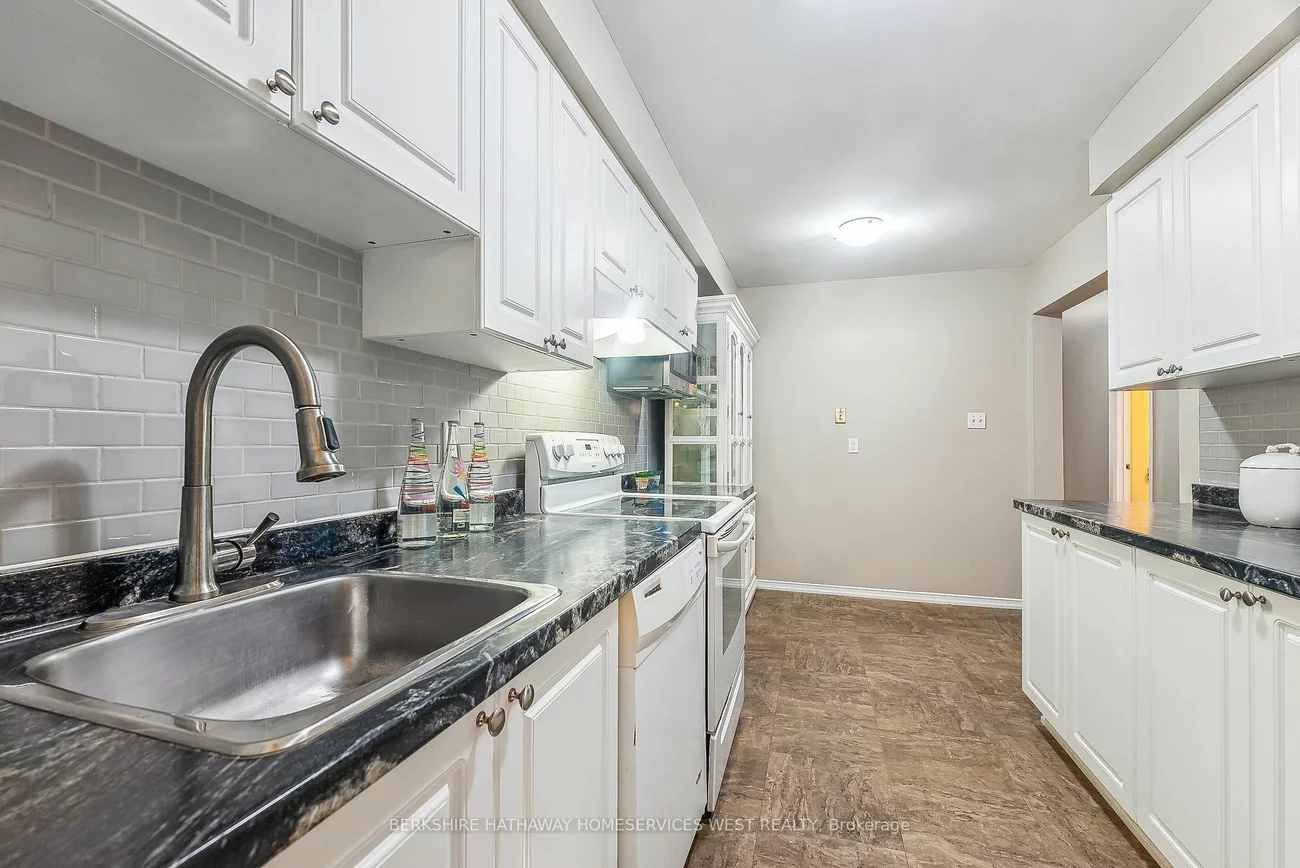 415 River Oaks Blvd W, Oakville