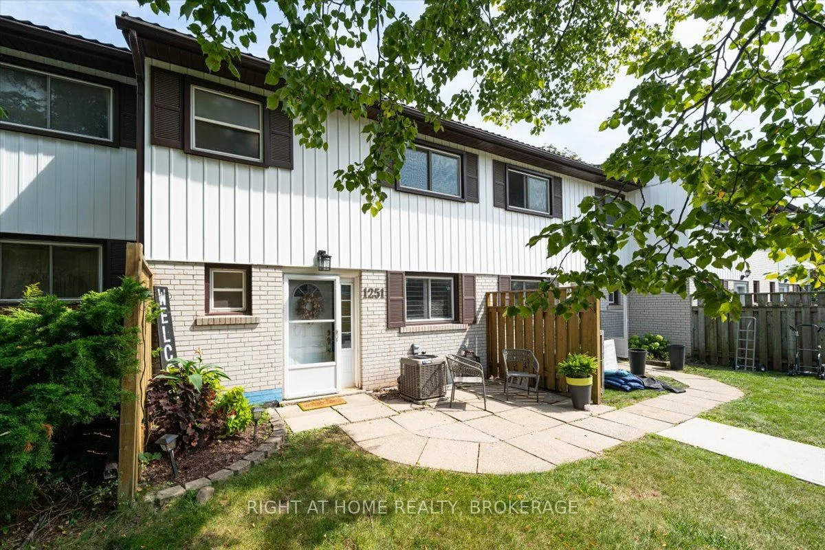 1251 Redbank Cres, Oakville