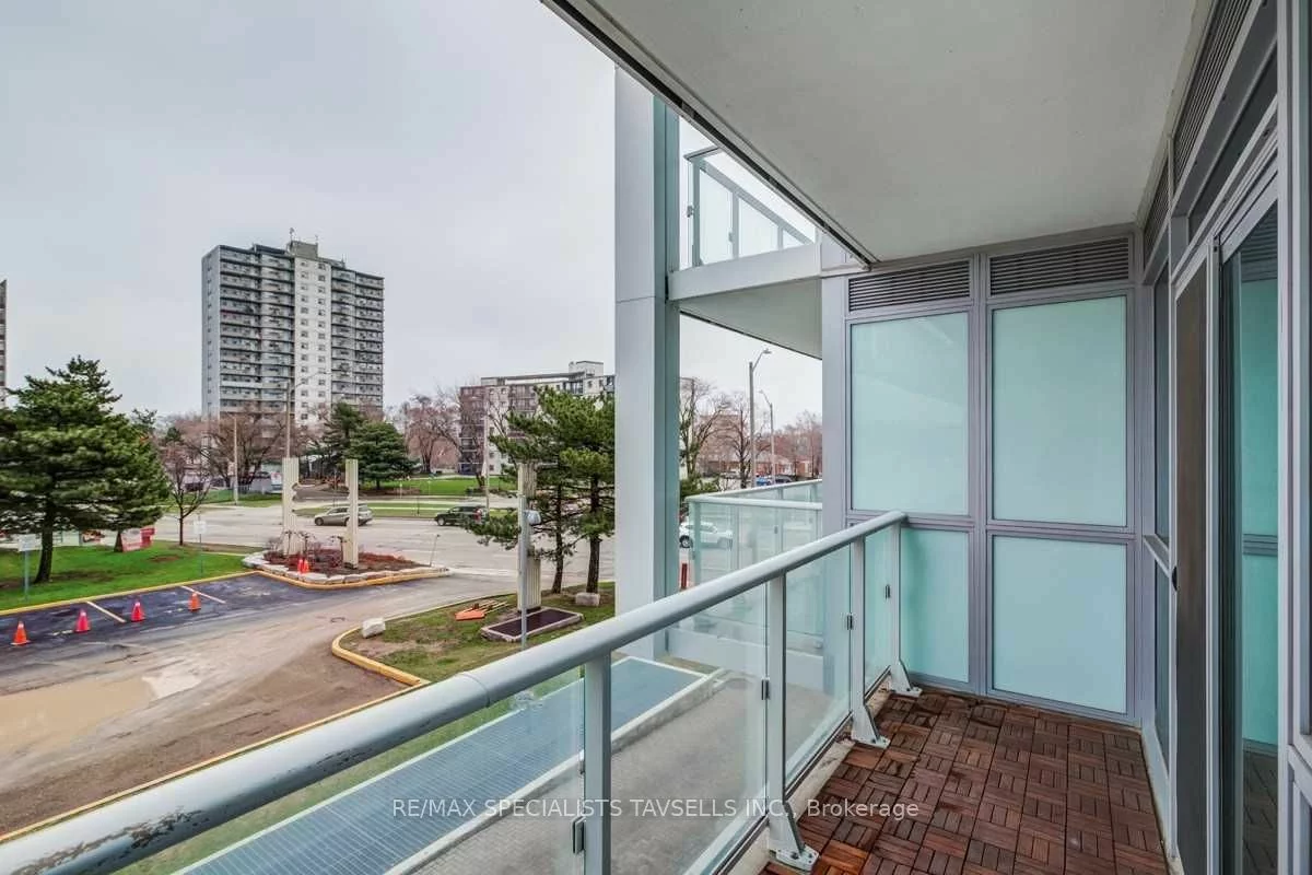 55 Speers Rd, Oakville