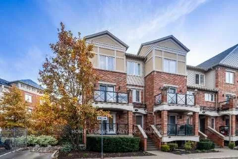 19 Hays Blvd, Oakville