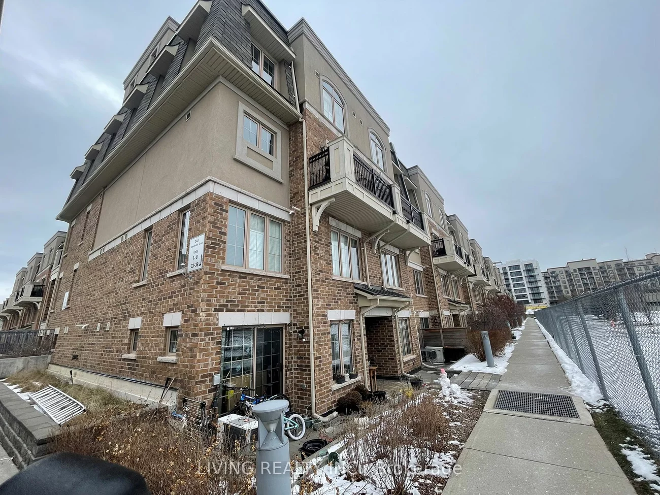 2441 Greenwich Dr, Oakville