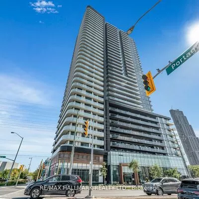 condos, sale, Condo Apt, 7895 Jane St, Concord, Vaughan 
 7895 Jane St, Concord, Vaughan