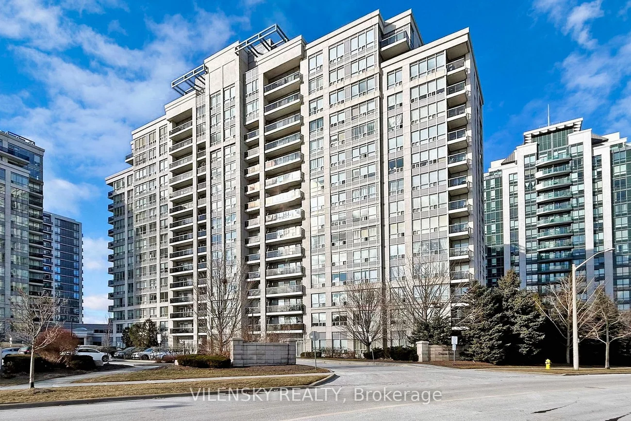 50 Disera Dr, Vaughan