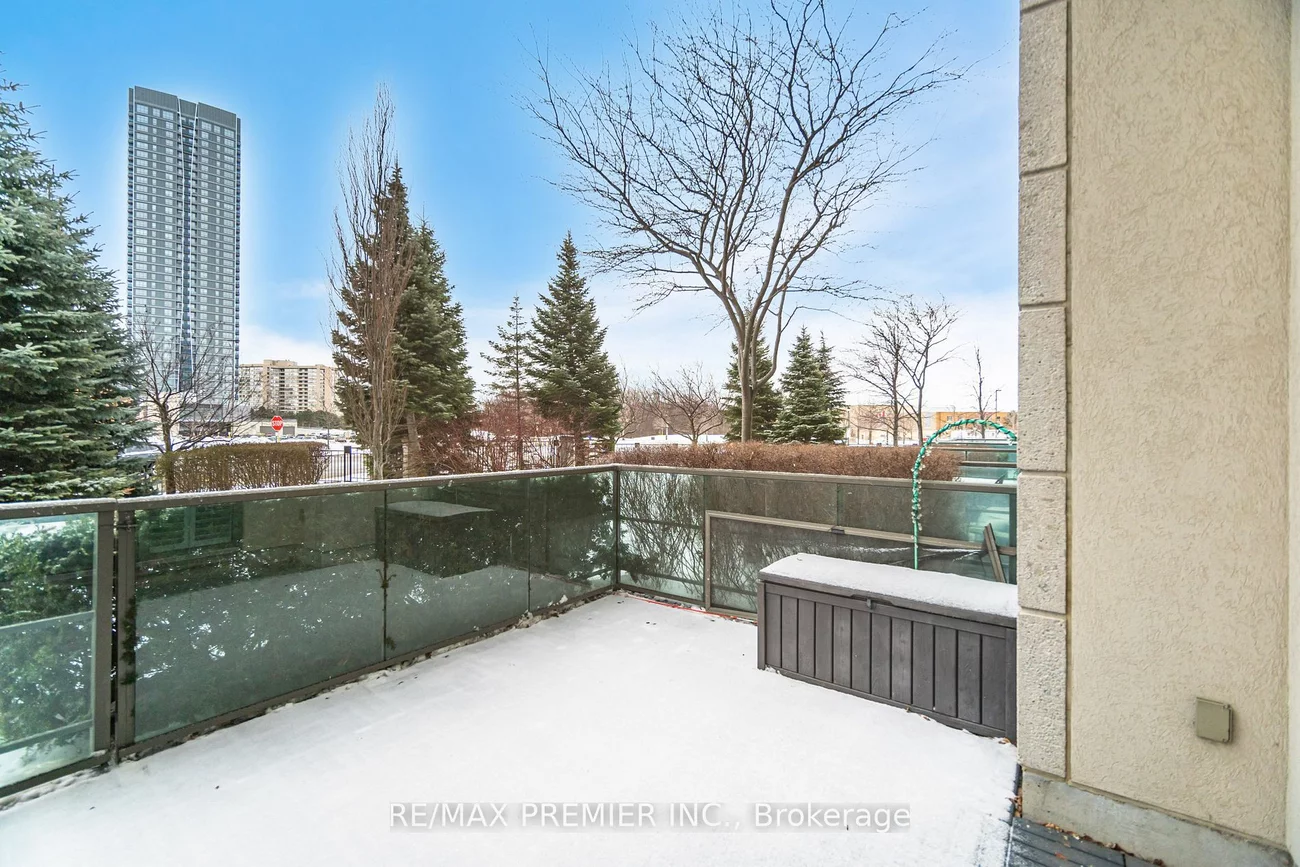 88 Promenade Circ, Vaughan