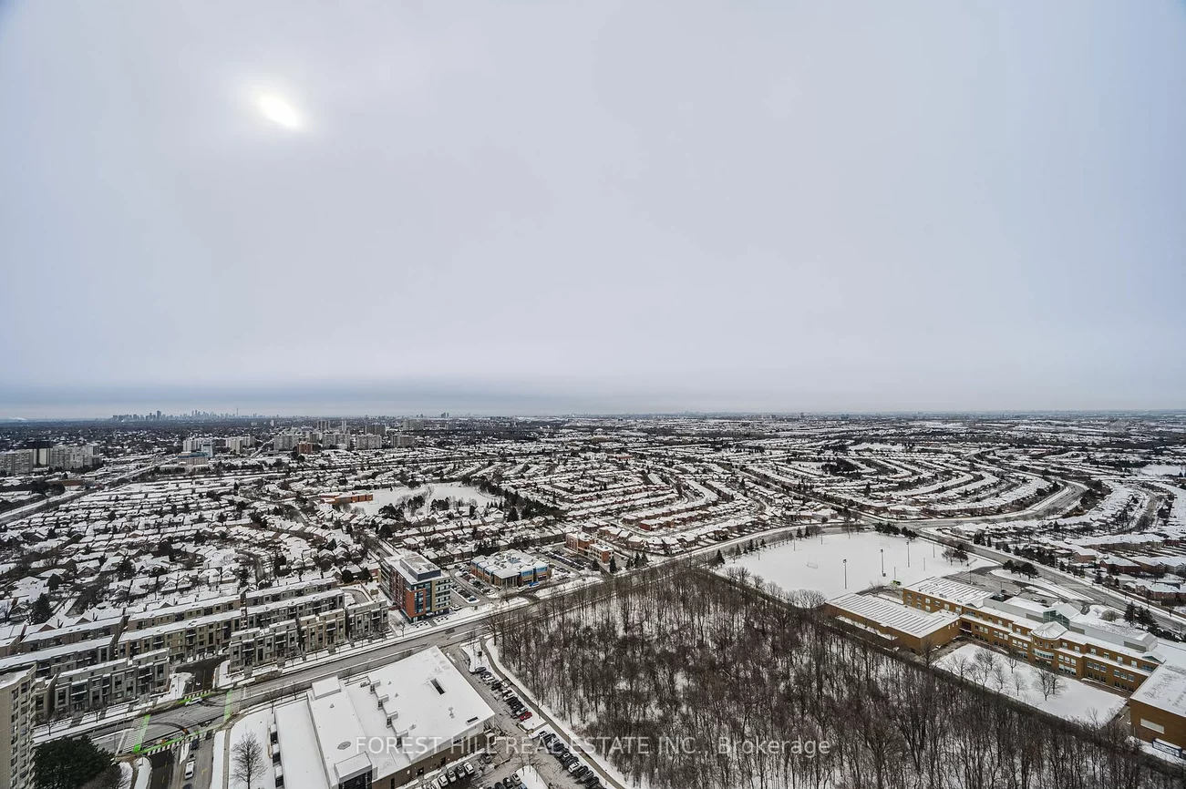 30 Upper Mall Way, Vaughan