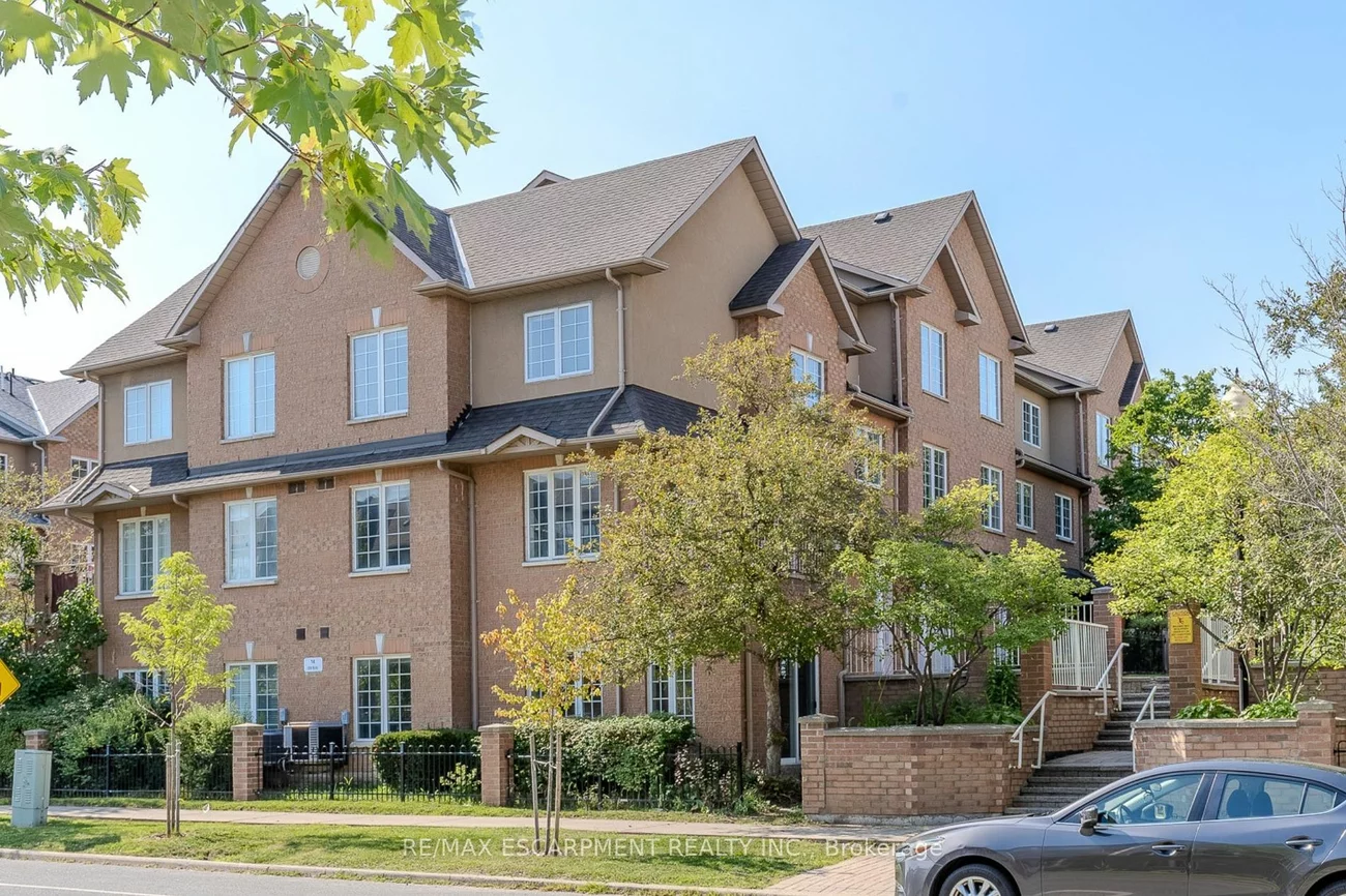 14 Cox Blvd, Markham