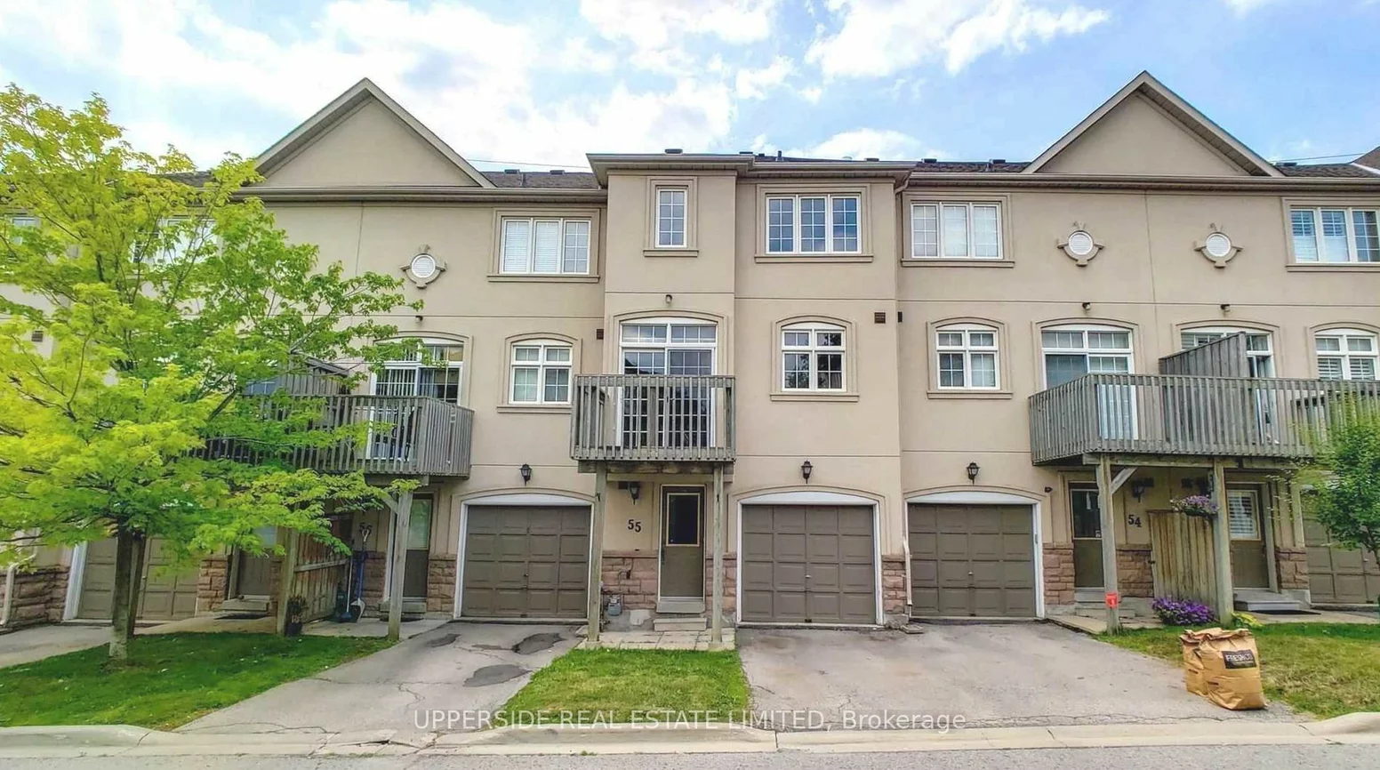 10 Post Oak Dr, Richmond Hill