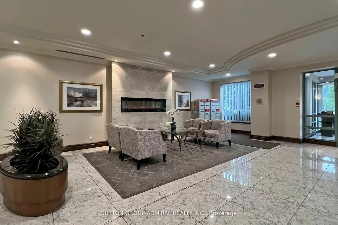 51 Baffin Crt N, Richmond Hill