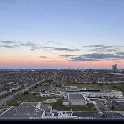 condos, lease, Condo Apt, 105 Oneida Cres, Langstaff, Richmond Hill 
 105 Oneida Cres, Langstaff, Richmond Hill