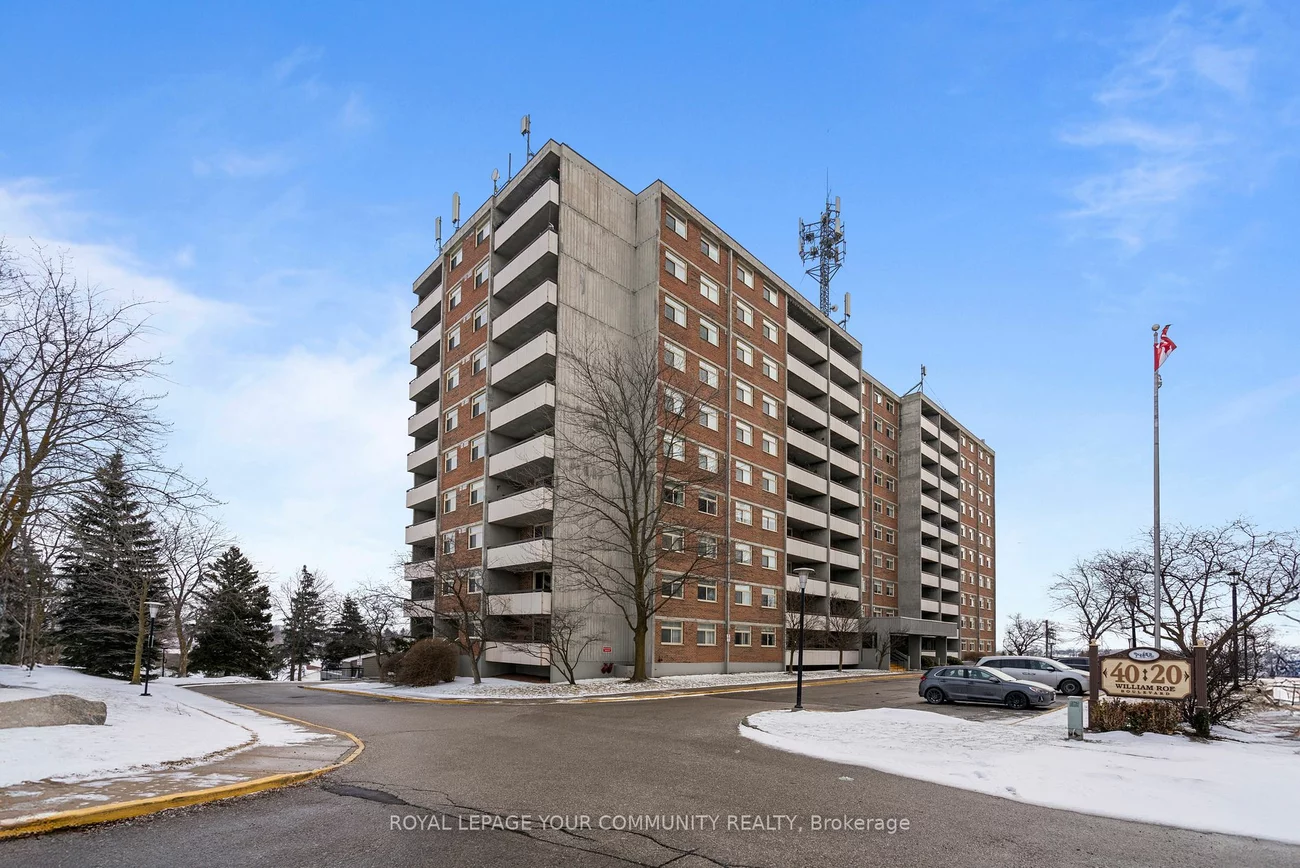 40 William Roe Blvd, Newmarket