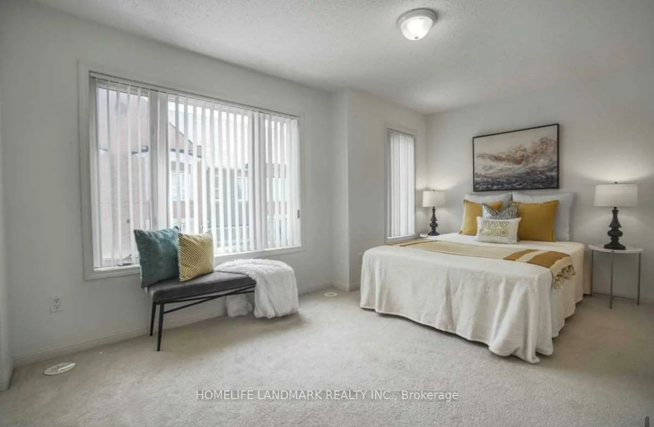 87, Burton Howard, Bayview Northeast, Aurora