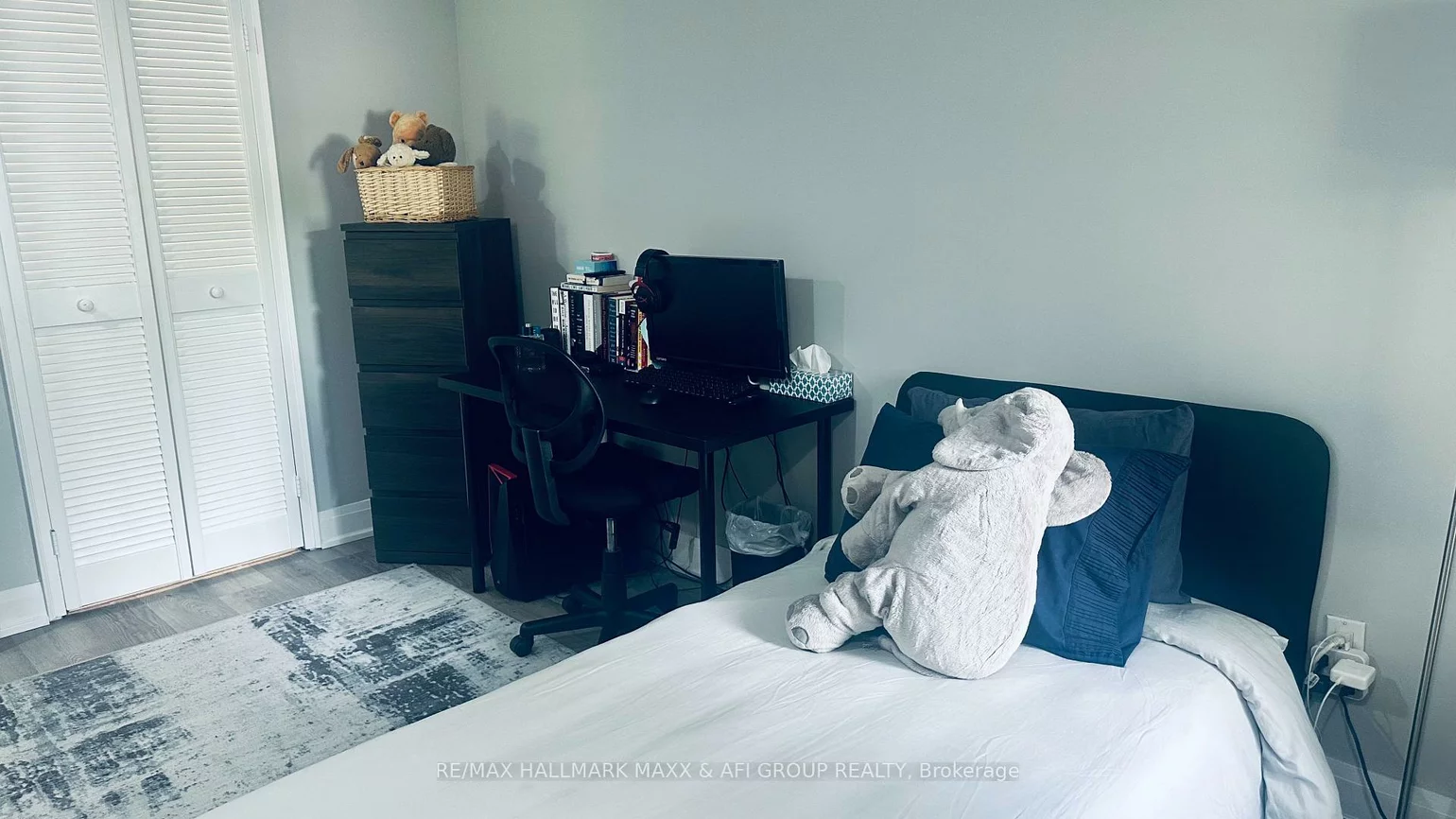15390, Yonge, Aurora Heights, Aurora
