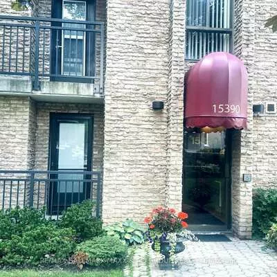 15390, Yonge, Aurora Heights, Aurora