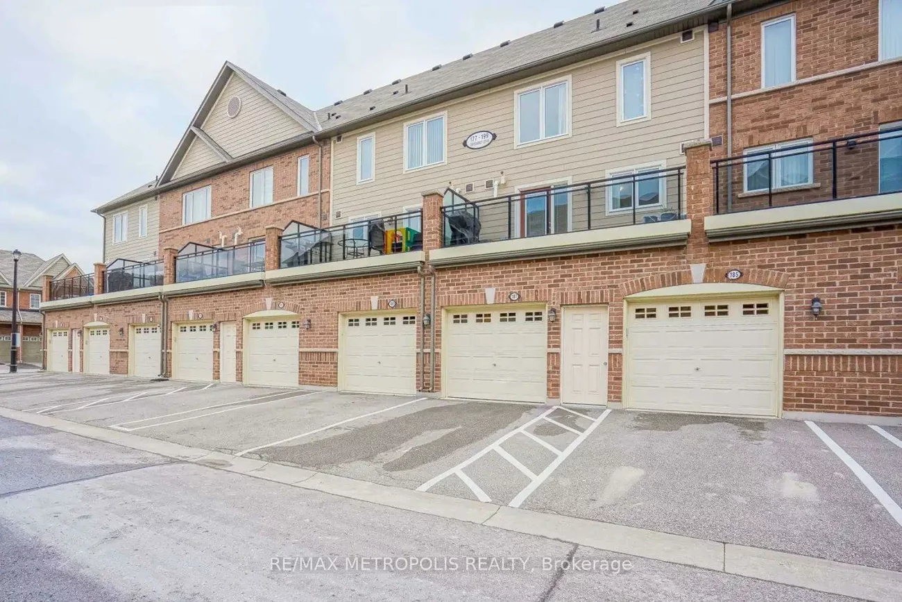 187, Lewis Honey, Bayview Northeast, Aurora